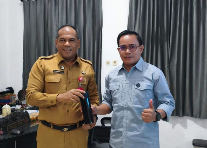 Sambut HUT RI ke-81, Disnaker Prabumulih Bagikan Souvenir bagi Nama Agus dan Kelahiran Agustus