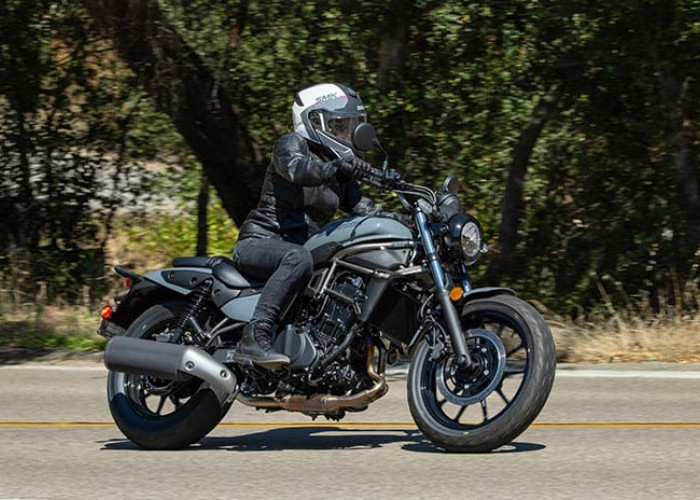 Kawasaki Eliminator vs Honda Rebel 500 dan Royal Enfield Shotgun 650, Mana yang Lebih Menarik?