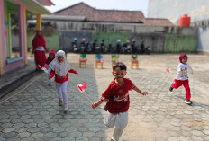 Jumat Penuh Keceriaan, TK IT Al Hasanah Prabumulih Semarakkan HUT RI dengan Aneka Lomba