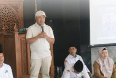 GEBER MAS Serentak, Kemenag Prabumulih Bersihkan Masjid di Enam Kecamatan