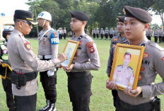 Polres Banyuasin Pecat Dua Anggota, Terbukti Terlibat Tindak Pidana dan Desersi