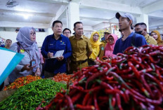 Jelang Idul Fitri, Pemkot Prabumulih Sidak Pasar, Pastikan Harga dan Kualitas Pangan Aman