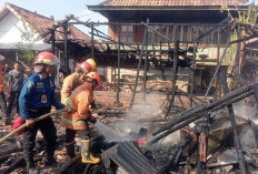 Rumah Panggung di Tanjung Telang Ludes Terbakar, Kerugian Capai Ratusan Juta