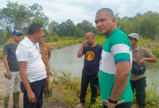 Antisipasi Banjir, Pemkot Prabumulih Tinjau Sungai Kelekar Langsung di Lapangan