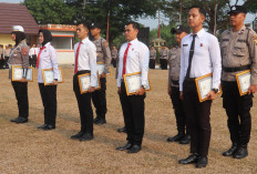 Kapolres Prabumulih Beri Penghargaan kepada 25 Personel Berdedikasi