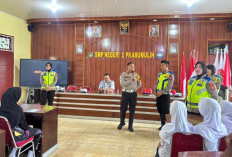 Satlantas Polres Prabumulih Kenalkan SMA Taruna Kemala Bhayangkara kepada Siswa SMPN 2