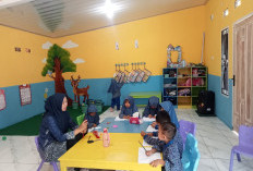 Suasana Kelas Penuh Keceriaan, Siswa TK IT Shoutul Quran Prabumulih Belajar Bahasa Inggris Lewat Lagu