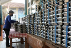 Resmi! MK Putuskan Dana Pendidikan Tak Boleh Lagi Biayai Program MBG, Berlaku Maksimal APBN 2028