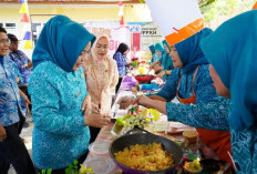 PKK Prabumulih Utara Adu Kreasi Lewat Lomba Masak Nasi Goreng