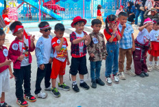bergaya Bak Model, TK Ladas Berendai Prabumulih Gelar Lomba Fashion Show