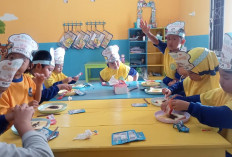 Siswa TK IT Shoutul Quran Antusias Ikuti Fun Cooking