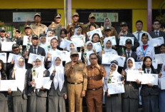 H Arlan Motivasi Siswa SMAN 1 Prabumulih: Giat Belajar, Disiplin dan Raih Prestasi